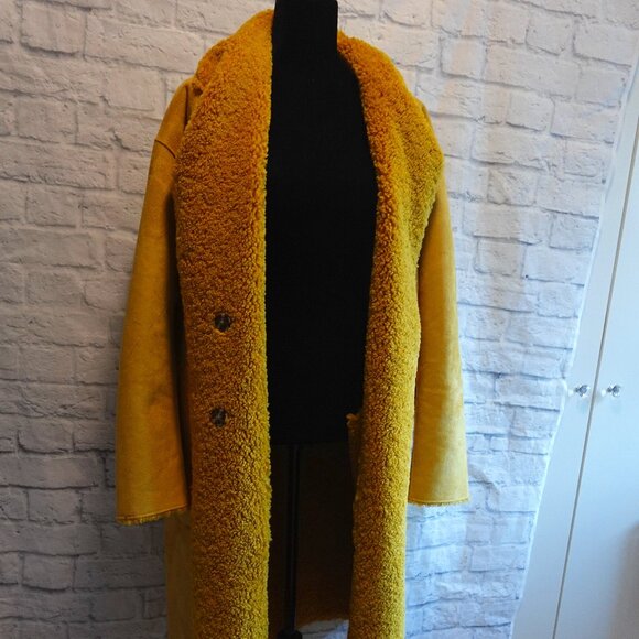 Scotch & Soda Ladies long reversible teddy jacket in yellow - Picture 8 of 16
